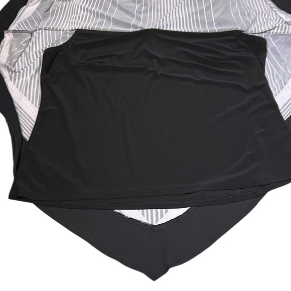 Cape,shawl,style blouse,attached tank underneath. Asymmetrical,striped,flare,OS - Picture 5 of 11